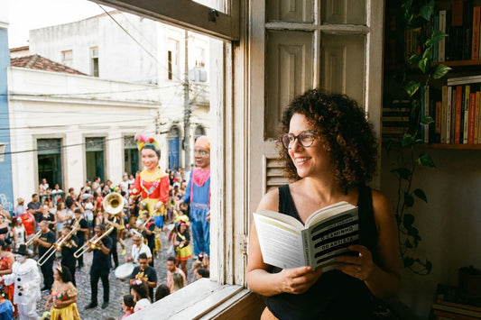 6 livros para quem vai curtir a folia de casa