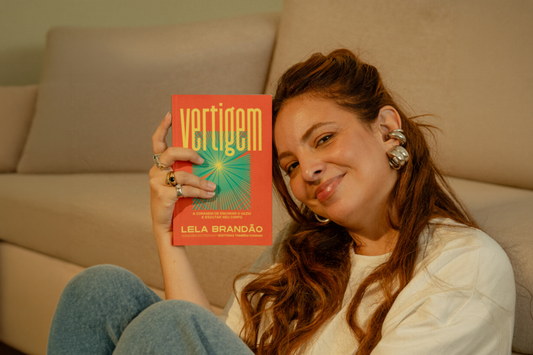 7 livros que marcaram a trajetória de Lela Brandão